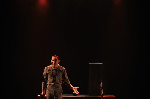 NOSOTROS, LOS SIN NOMBRE